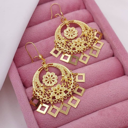 #گوشواره آویز بحرینی جدید😍😍 ♦️رنگ ثابت👌 ♦️بدون حساسیت👌 ♦️آبکاری طلا👌 ♦️شیکوخاص👌👌 ♦️مارک معتبر استیل👌👌